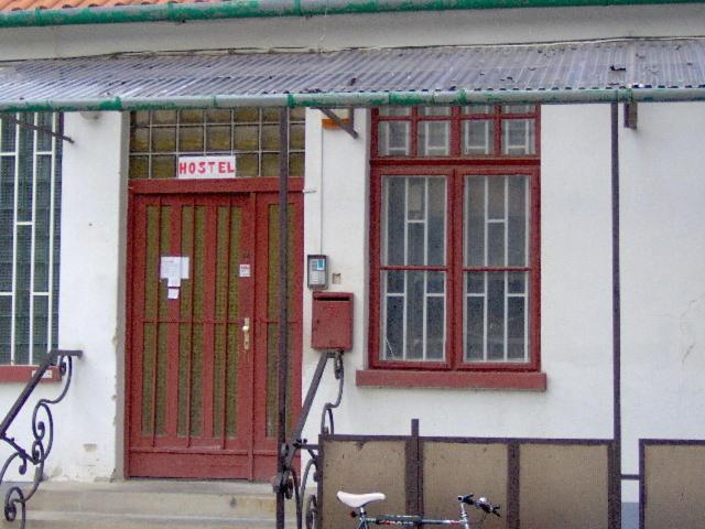 Ifi Hostel Печ Экстерьер фото